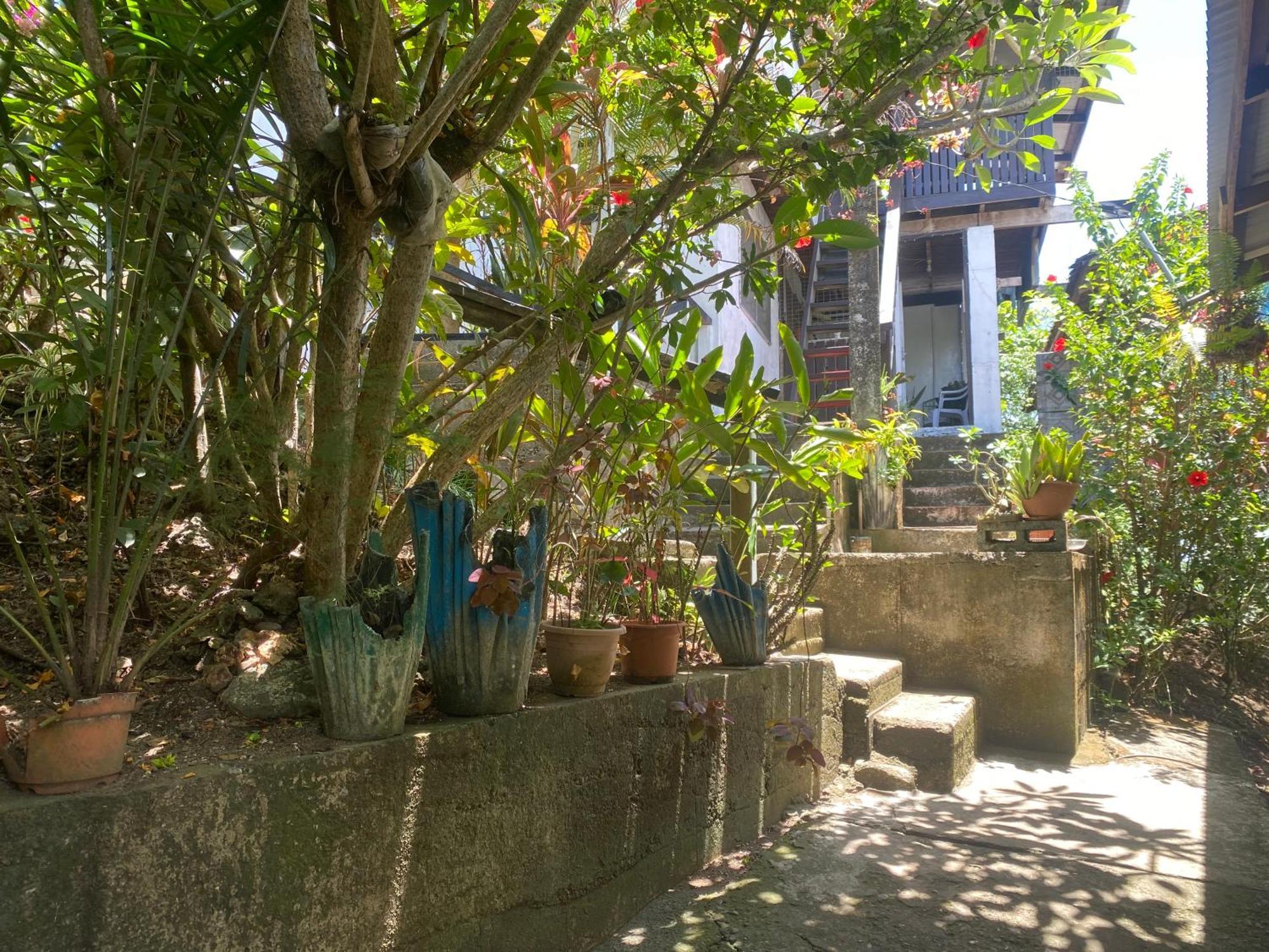 Island Home Honiara Exterior photo
